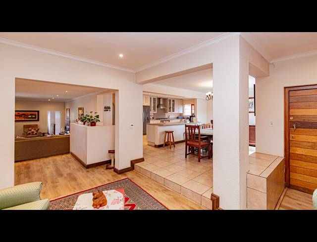 4 BEDROOM FREESTANDING FOR SALE IN BOSKRUIN